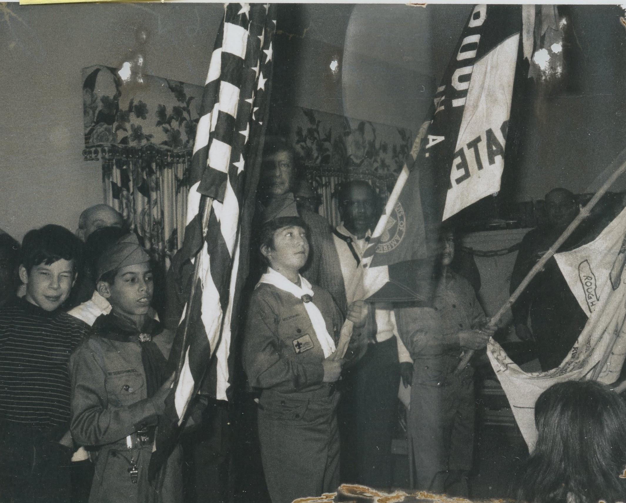 Robert Lipson, Howard Marits, group den mother Mrs. Joseph Bloomfield (Rita Levin), Allen Bloomfield, Richard Heller, Michael Ploshnick