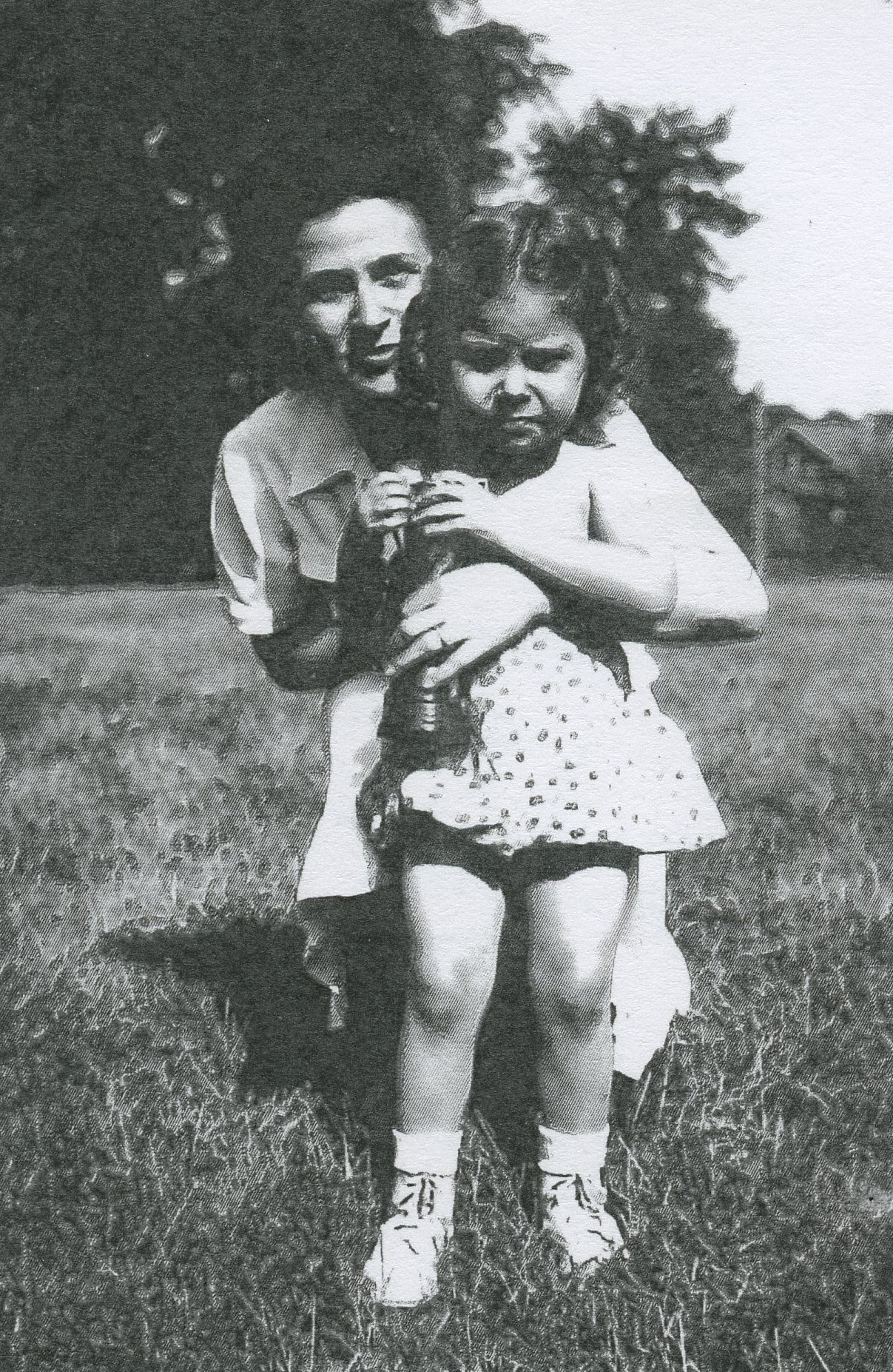 JWV child beauty contest, unidentified mother and child