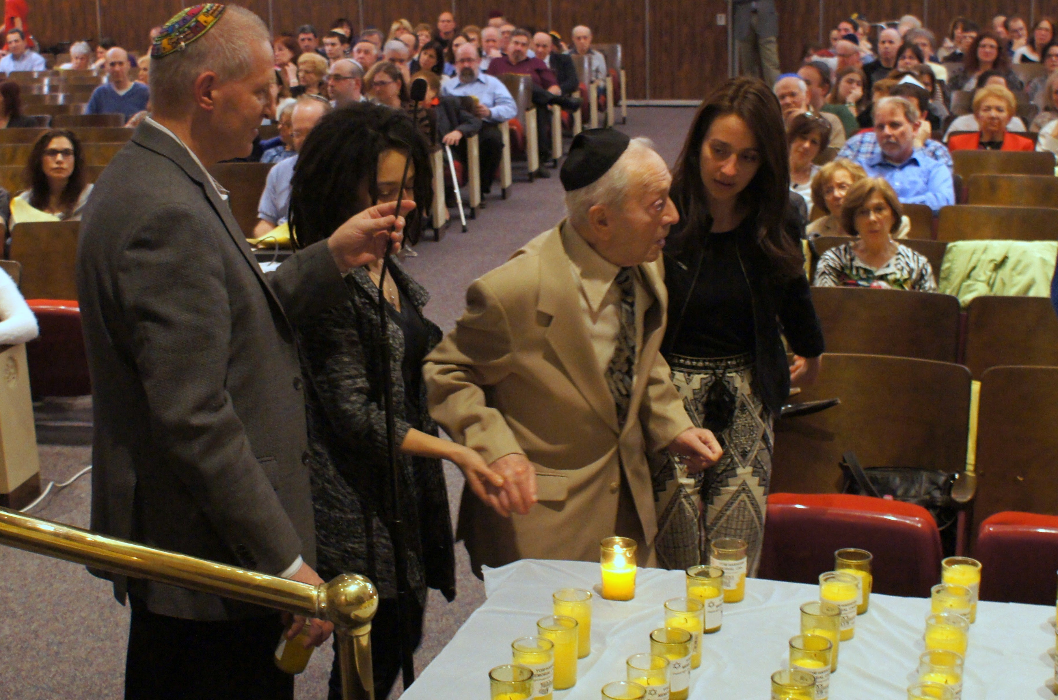Holocaust survivor Abe Citrin, Fair Lawn NJ, Michelle Citrin, Gariella Citrin, Stuart Alper, 2015
