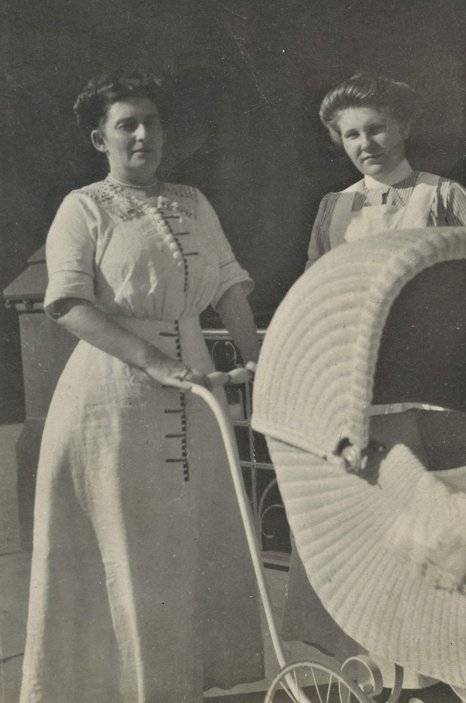 Well-dressed ladies, baby stroller, c.1920