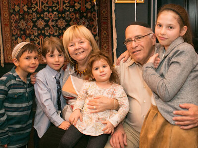 Richard & Helen Schwimmer and grandchildren