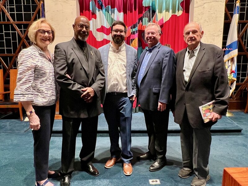 Joy Kurlend, “Skip” Van Rensalier, Rabbi Louis Polisson, Rabbi Brian K. Beal and Aurthur Barchenko